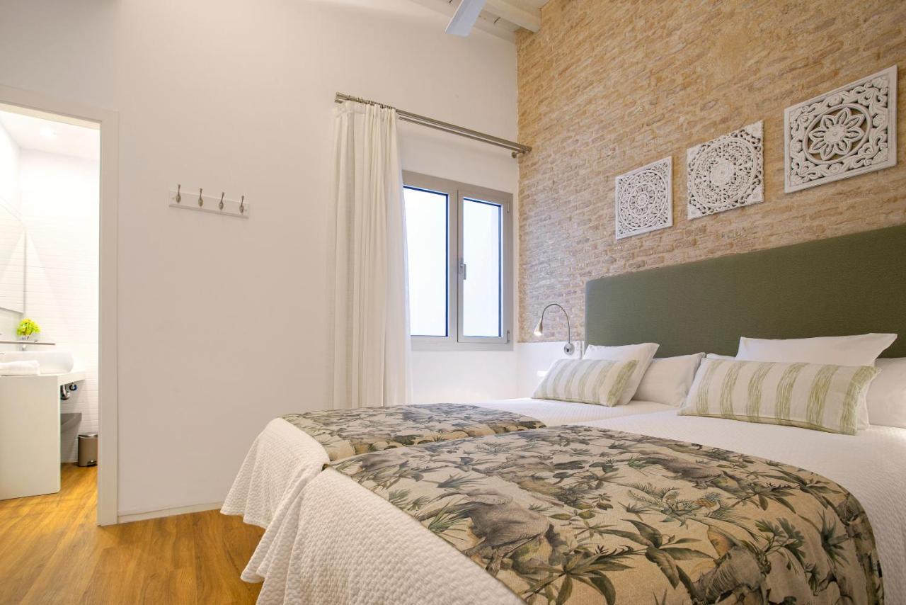 Genteel Santa Teresa * Seville