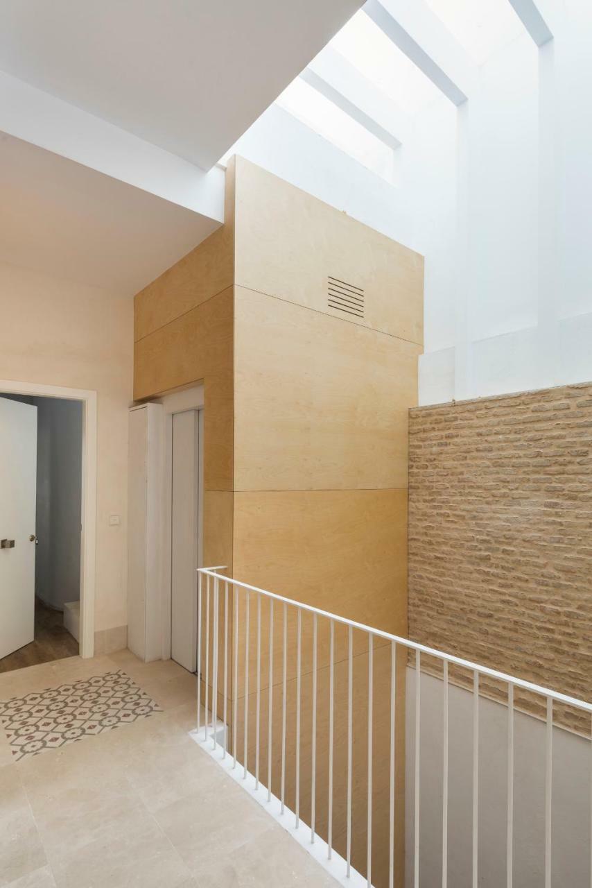 Genteel Santa Teresa Seville